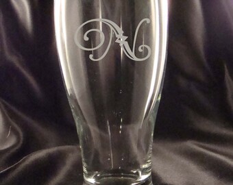 Set of 2 Personalized Pilsner Glasses with Diamond Font Initial