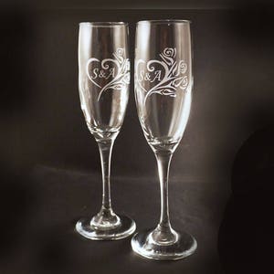 Etched Personalized Champagne Flutes Wedding Toasting Flutes Sweetheart Roses Toasting Flutes image 1