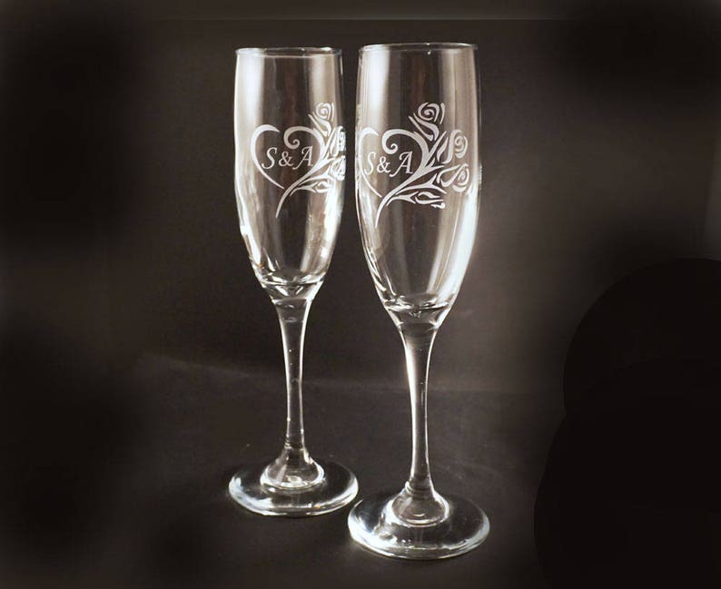 Etched Personalized Champagne Flutes Wedding Toasting Flutes Sweetheart Roses Toasting Flutes image 1