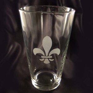 Etched Pint Glasses - Set of 4. Mix and Match Pint Glasses - Fleur De Leis Glasses - Custom Designed Pint Glasses