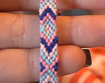 Pulseira da Amizade com Padrão de Diamante