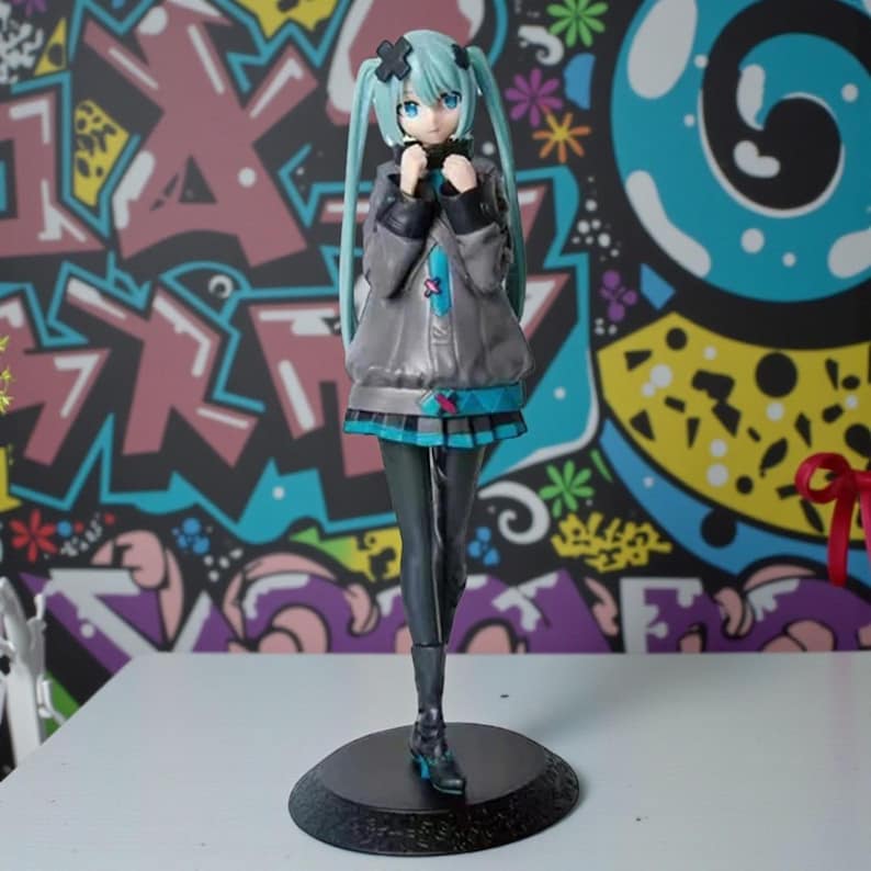 Hatsune Miku Anime Figure, Kawaii Collectible Action Model Toy, Desktop Display Ornament, Christmas & Birthday Gift