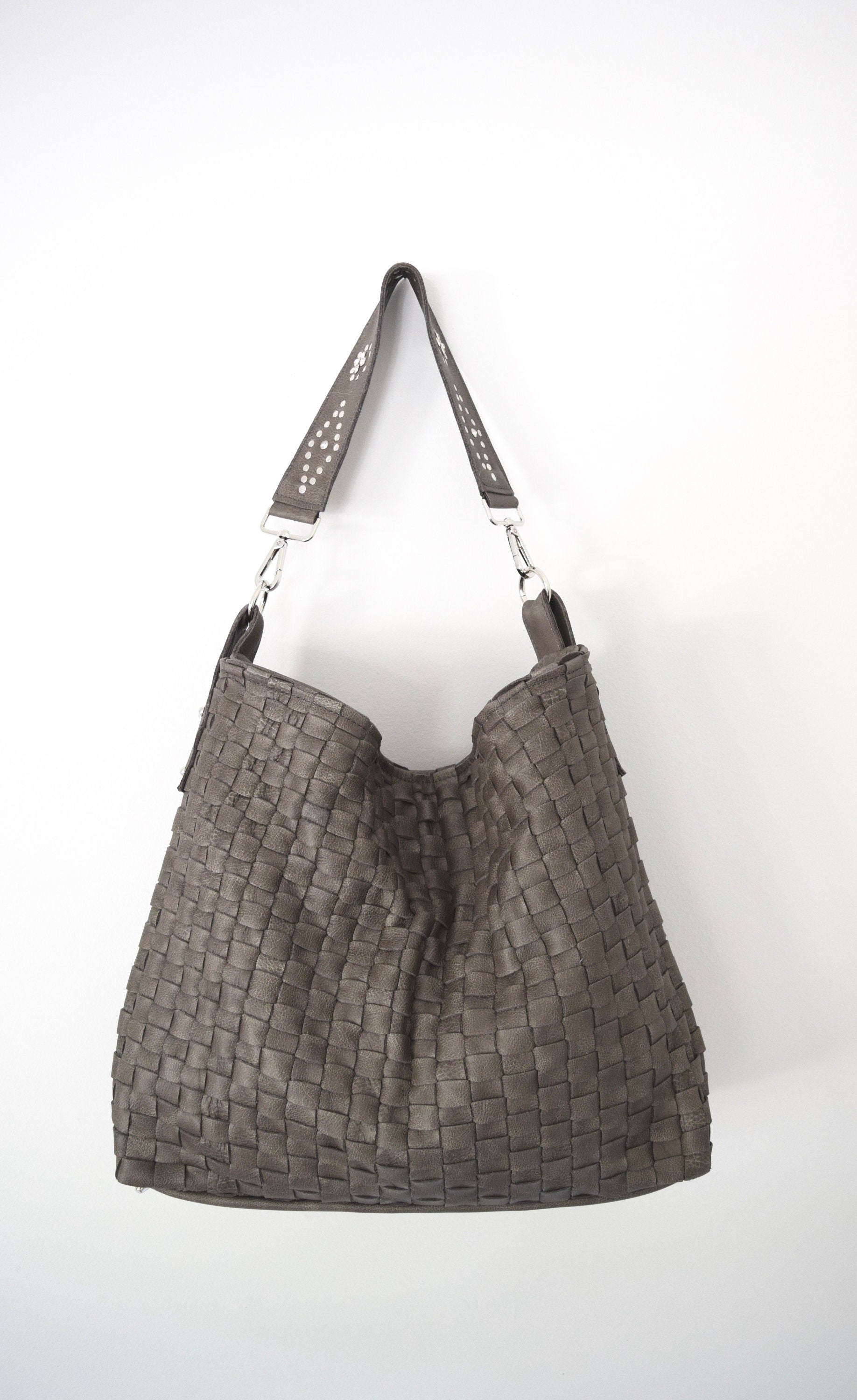 Grey Beth Dutton Inspired Leather Shoulder Bag Purse Hobo
