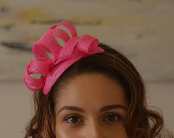 Bright pink sculptural fascinator cocktail hat 'Joelle'