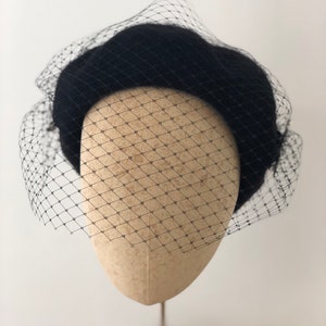 Black Beret With Optional Veil and Accessories image 4
