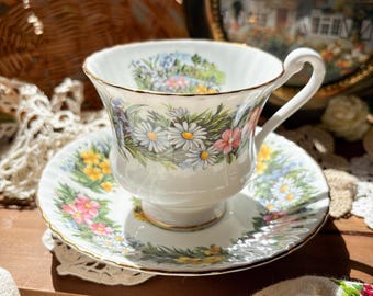 The English Garden Edit | Vintage “Wildflower” Royal Standard Teacup & Saucer Set