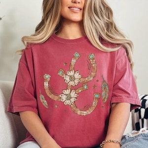 Vintage Western Cowgirl PNG, Boho Hästsko Blommig Blågrön Turkos Distressed Sublimation Tee Grafik bild 8