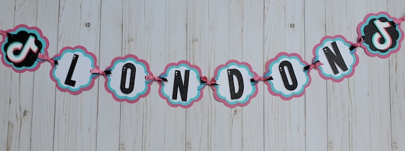 Bandera De Cumpleanos De Tik Tok Signo Tik Tok Cumpleanos De Etsy