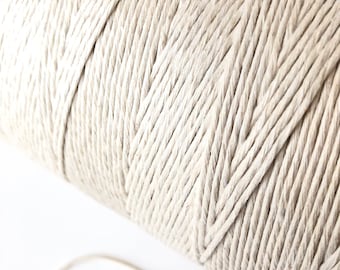 White Bakers Twine, 10 Yards 16-Ply, Off White Cotton Poly, String for Gift Wrap, Rustic Favors, Food Packaging and Crafts