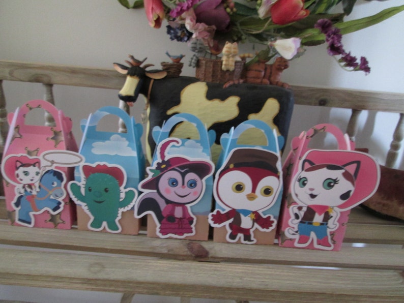 Sheriff Callie and Friends Inspired Large Gable Favor Boxes Set of 15 with Free Shipping
