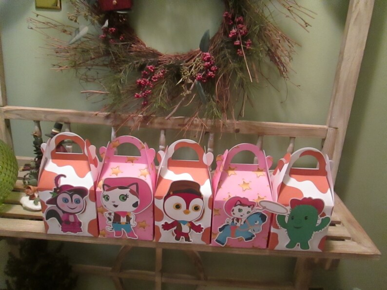 Sheriff Callie and Friends Inspired Large Gable Favor Boxes Set of 15 with Free Shipping