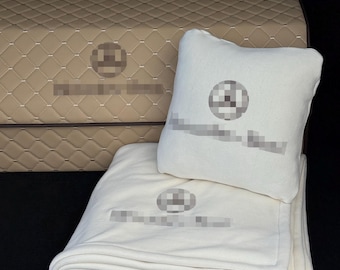 Organizador de maletero de coche de cuero ecológico personalizado, almohada y manta.