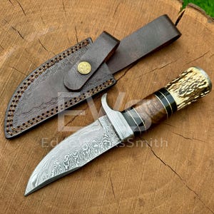 Couteau de chasse fait main en acier damas | Bois de cerf | Manche en palissandre |  Etui en cuir | Cadeau pour lui