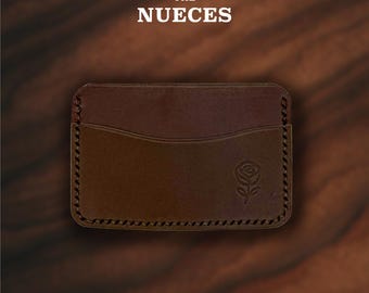 Handgefertigtes, minimalistisches Kartenetui aus Leder – Personalisierte, schlanke Geldbörse aus Vollnarbenleder