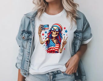 Patriotic Skeleton Selfie Graphic Tee, 4th of July American Flag Shirt, Funny USA Independence Day Gift for Patriot