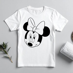 Musse Pigg SVG-paket, Anpassat namn, Födelsedags-T-shirt, Direktnedladdning (Digital Nedladdning) bild 2