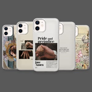 Puede incluir: Una colección de fundas para iPhone con varios diseños. Una funda presenta el texto "Pride and Prejudice" de Jane Austen, otra muestra una cita, y otras tienen ilustraciones y texto de estilo vintage.