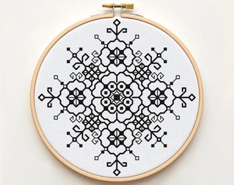Starflower Rosette - Blackwork Cross Stitch Pattern - Geometric Starflower PDF - Counted Cross Stitch Chart - Blackwork Embroidery Diagram
