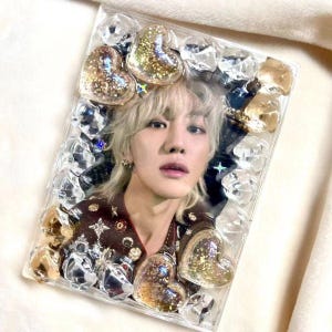 Porte-cartes photo acrylique décoré à la main | Etoile de strass | Afficheur de cartes photo K-Pop à chargement par le dessus