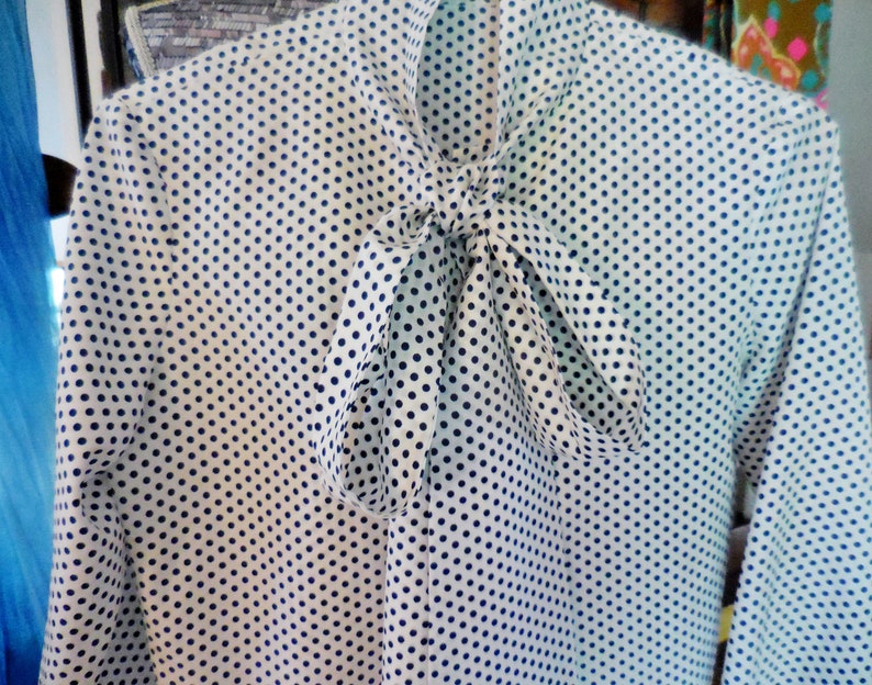 Extra Long TieBow -Career Wear Size SM Long Sleeves White wNavy Blue Polka Dots Vintage 1970/'s Pussy Bow Blouse Shirt Mad Men