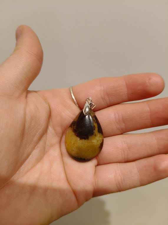 SEPTARIA 6,6 Gr - Yellow and brown - Pendant -