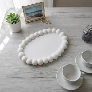Modern Scalloped Oval Tray – Beaded Edge Decorative Dish, White Home Decor Organizer