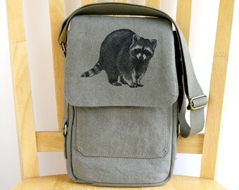Cartoon Animal Raccoon Large Flapover Messenger Bag Unisex Casual Canvas Crossbody Bags Laptop Briefcase Single Shoulder Bag Student College Satchel Cartoon Animal Raccoon Large Flapover Messenger Bag Unisex Casual Canvas Crossbody Bags Laptop Briefcase Single Shoulder Bag Student College Satchel