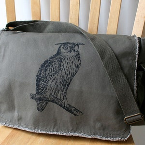 Owl Canvas Messenger Bag Crossbody Laptop Bag - Gift for Owl Lover