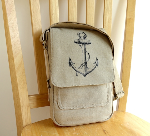Petit Sac Brodé Marron – Anse – Poche Intérieure – 21x11 Cm