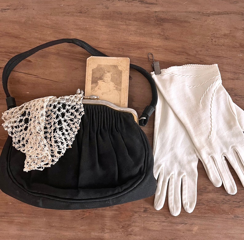 Vintage Black Handbag, Gloves, Lace & Photo Assemblage Vintage Bundle Vintage Decor Vintage Accessories Bundle Photo Display Gifts image 8