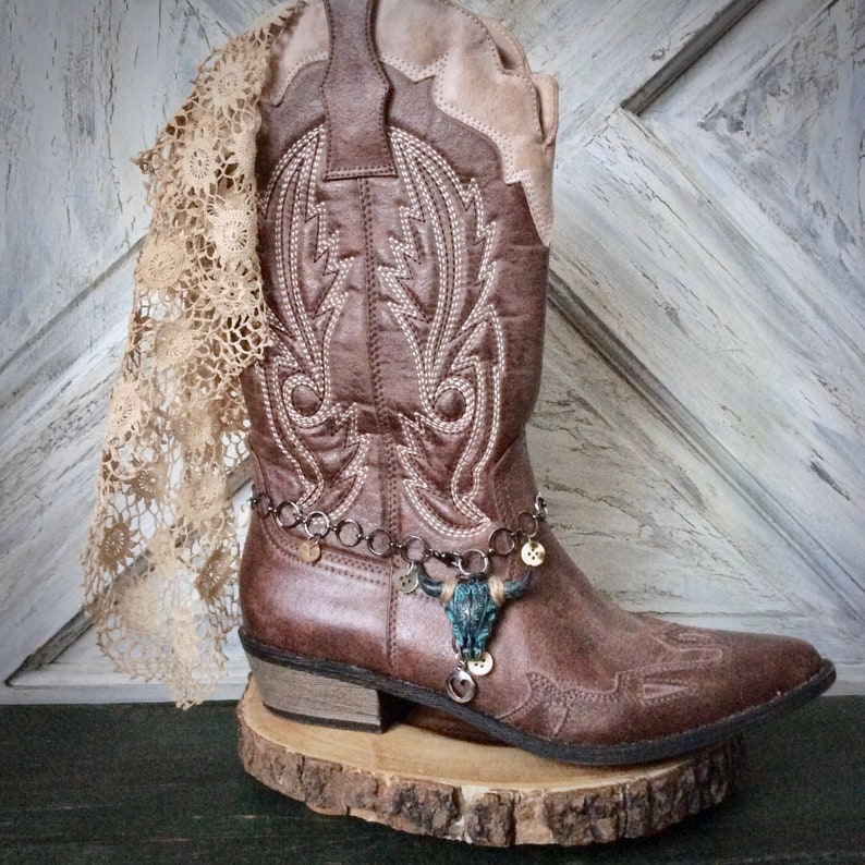 vintage inspired boots