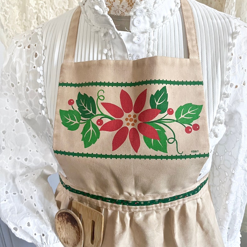 Vintage Retro Christmas Apron Full Bib Apron Altered Apparel Vintage Christmas Apron Retro Christmas Kitchen Apron Holiday Decor image 4