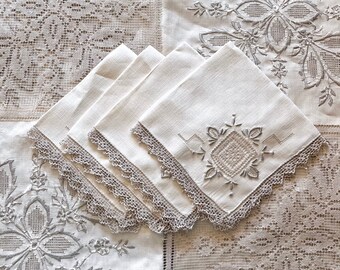 Vintage Hand Embroidered Linen and Lace Square 44” Tablecloth and 4 Napkins Set - Fine Linen and Lace Tablecloth Set - Linens - Gifts