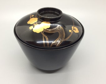 Eight vintage Japanese black lidded wooden lacquer bowls in excellent condition