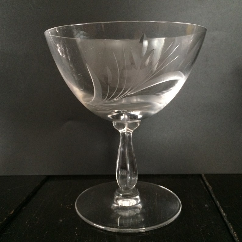 Four Beautiful Etched Coupe Champagne Glasses Etsy