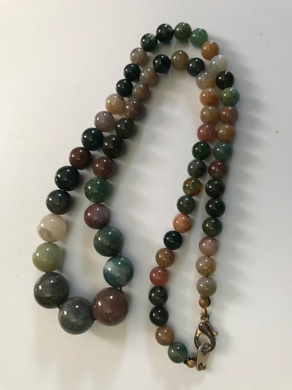 vintage different necklace jade - Gem