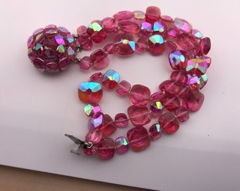 Magnificent pink 3-strand unsigned Vogue glass bead bracelet