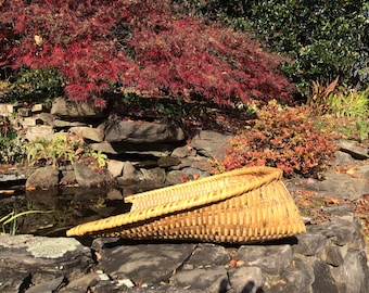 Vintage Japanese woven bamboo rice winnowing basket (fujimi)