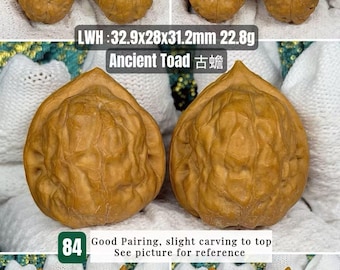 Ancient Toad Wenwan Walnut Pair | Chinese Hand Exercise Balls Pair#84