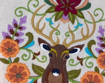 Paño de cocina "Sweet Symmetry Buck in the Woods" (45,7 x 66 cm)