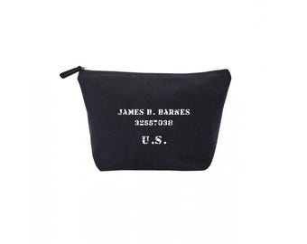 Bucky Barnes-tas met legeraccessoires