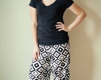 Women's Pajama Pants PDF sewing pattern Seamingly Smitten; pajama pants pattern for women instant download, lounge pants sewing pattern pdf