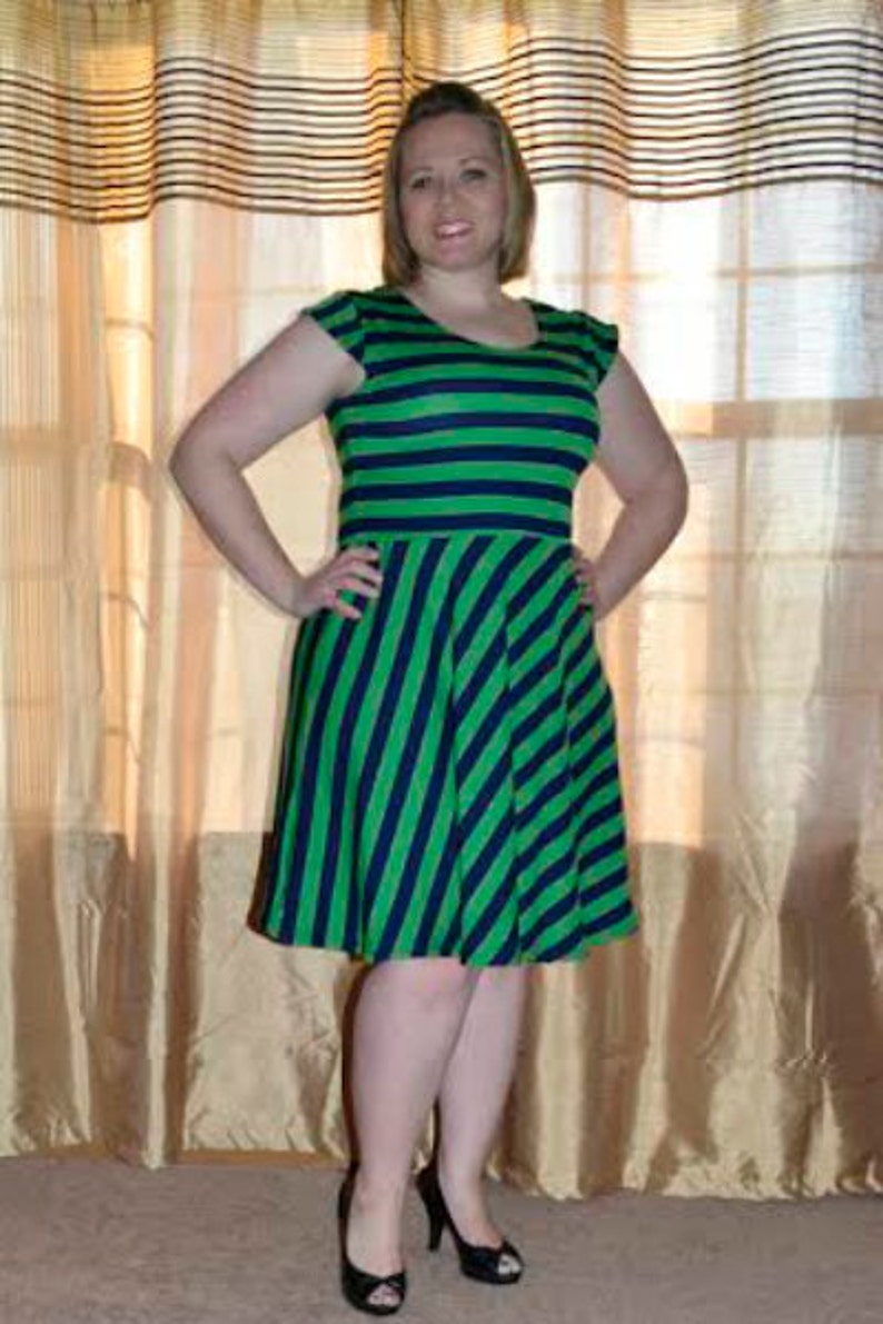 seamingly smitten short cap sleeve easy summer dress pattern for women womens circle skirt dress pdf sewing pattern