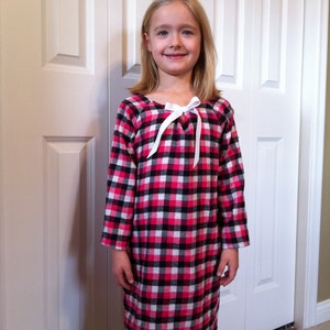 Girls long sleeve nightgown easy PDF sewing pattern instant image 3