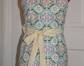 Easy Apron PDF sewing pattern for women, apron pdf sewing pattern, easy ruffle apron pdf sewing pattern for women