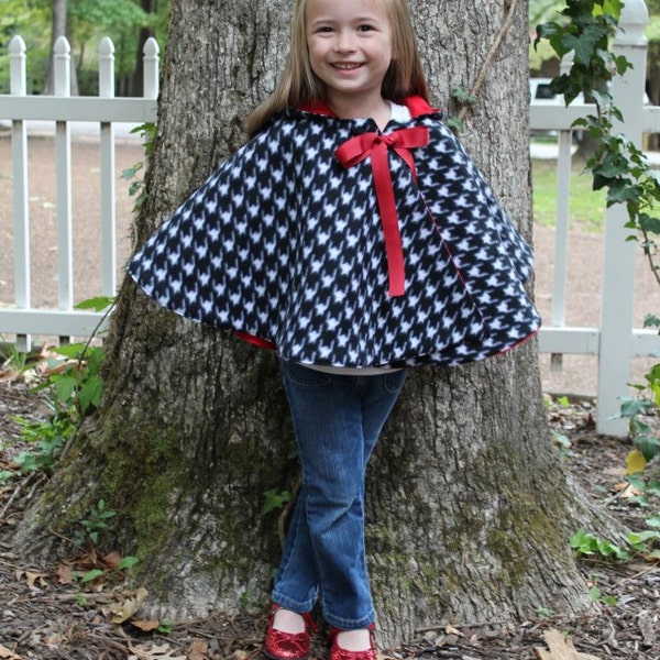 Cozy Hooded Cape pdf sewing pattern, cape sewing pattern PDF, christmas coat pattern, seamingly smitten, cape pattern girls pdf pattern