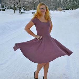 womens circle skirt dress pdf sewing pattern, women’s summer sundress sewing pattern, easy twirl skirt dress pattern, seamingly smitten