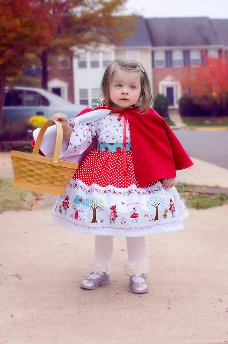 Cozy Hooded Cape pdf sewing pattern, cape sewing pattern PDF, christmas coat pattern, seamingly smitten, cape pattern girls pdf pattern image 2