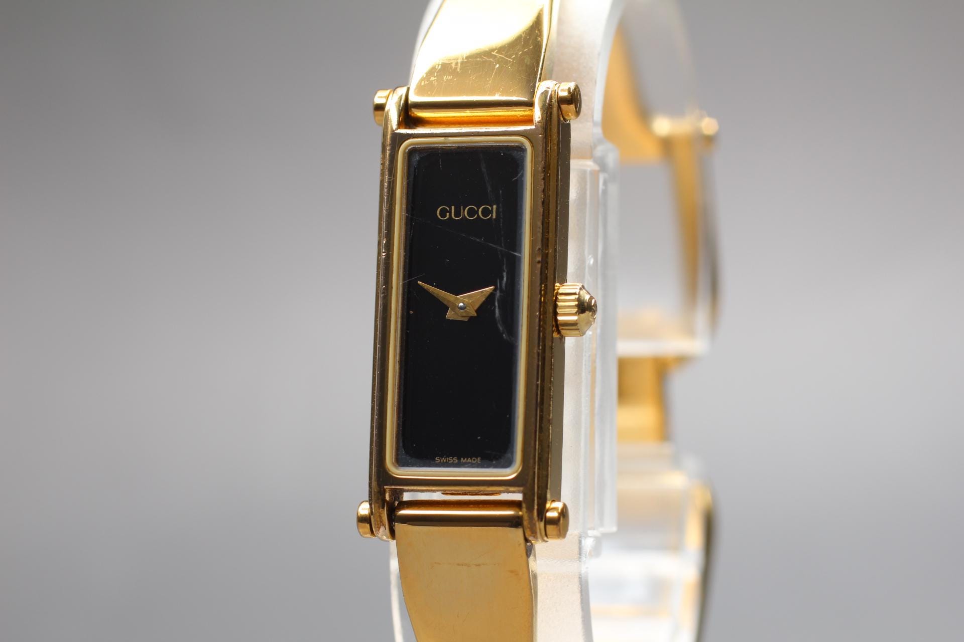 Gucci gold vintage watch - Etsy 日本