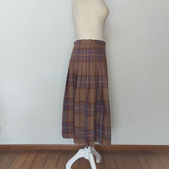 1970s Impromptu wool pleated tartan skirt in brow… - image 2